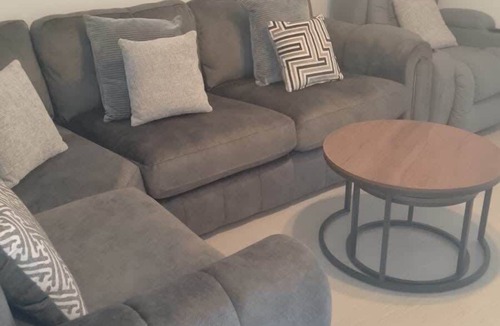 Belluton House | Huge 4 Bed House with parking and garden!