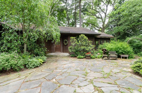 Grand Junction House | Ideal for family reunions! 5 bedrooms, 3 bathrooms, private beach.