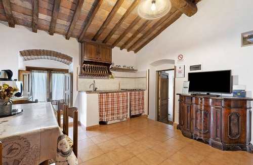 Borgo San Lorenzo Apartment | Il Granaio Apartment: Authentic Tuscan Style and Great Comfort