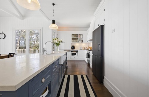 Somers House | 'illiac' in Somers - Luxury and the classic Hamptons lifestyle, right on Somers beach!