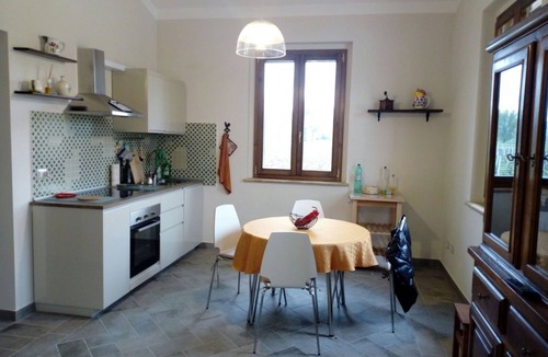 Bevagna Apartment | In den Weinberg eingetaucht by Interhome