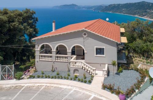 Pentati Villa | Irida sunset