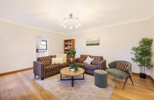 Warrnambool House | Jack & Bias Cottage