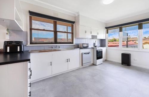 Warrnambool House | Jack & Bias Cottage
