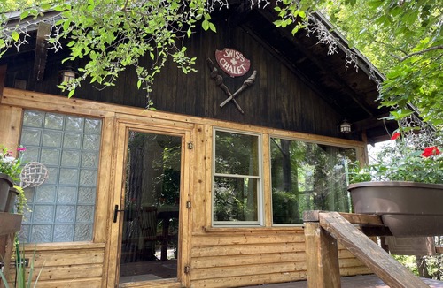 Wheeler House | July Sale! 200/night Must book 3 nights to get this special price.