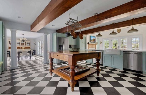 Harbert House | Juniper Presents: 2-Acres Rabbit Run, HotTub, Pickleball&BB, Game Room, Firepit