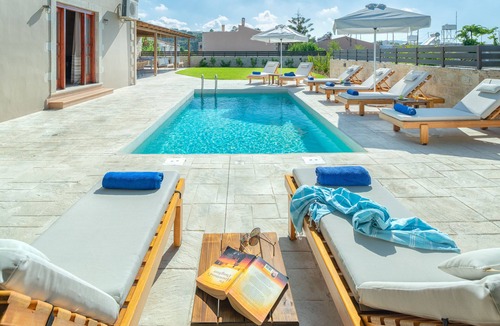 Dafni Villa | Kalypso Villa, a Serene Family Retreat with Pool