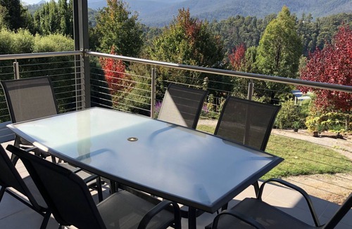 Marysville House | KINGS VIEW - Breathtaking mountain views