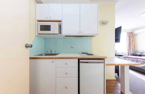 East Melbourne Apartment | Knightsbridge Apartments