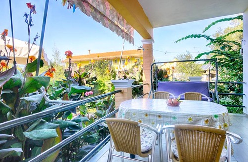 Agios Georgios Pagon Apartment | Kostas Ferienwohnung 10 - 300m vom Agios Georgios Strand entfernt