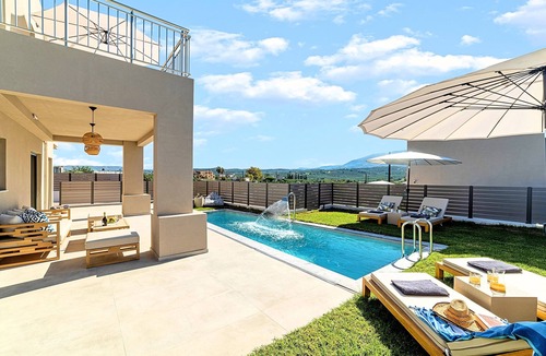 Asprouliani Villa | KS Maxima Luxury Villa Heated Pools