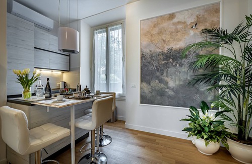 San Lorenzo Apartment | "La Belle Èpoque", The art of living