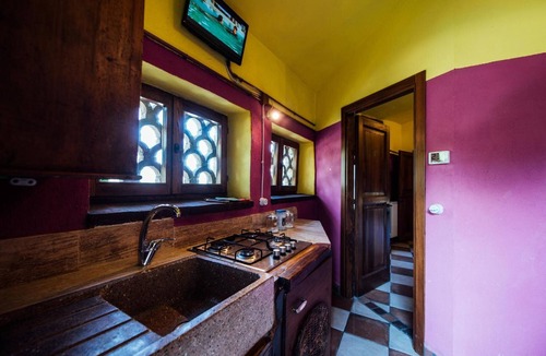 Castiglione d'Orcia Apartment | La Cantina Apartment - Agriturismo Il Noce in Val d'Orcia