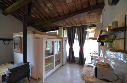 Radicondoli Apartment | La Capanna apartment, in Tuscan countryside with pool and private garden
