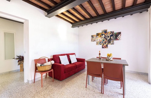 Rivalto Apartment | La Ripadoro Le Corti Three-room apartment second floor