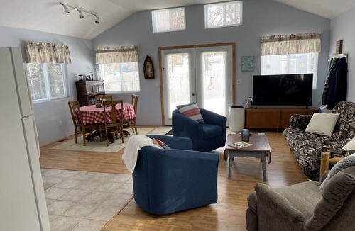 Fenwick Cottage | Lake Cabin with Dock, Deck and Beach on Long Lake