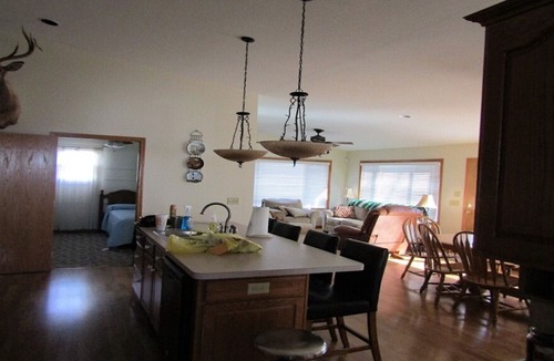 Oak Harbor House | Lake Erie views w/Spacious Home