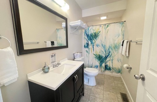 Toledo Apartment | "Lake Escape" Lakefront Ground Level Retreat!
