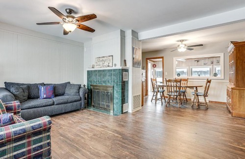 Paw Paw House | Lakefront Home w/Views, 7 Mi to Dtwn Paw Paw