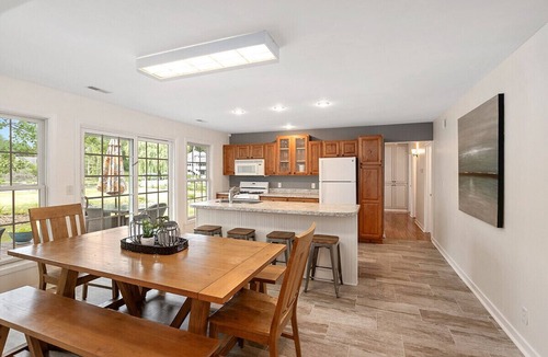 Ferrysburg House | Lakefront Oasis: Hot Tub & Private Beach