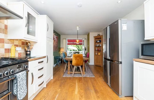 Bathford House | Large family home on the outskirts of Bath - Pass the Keys