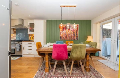 Bathford House | Large family home on the outskirts of Bath - Pass the Keys