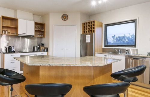 St. Andrews Beach House | Last Minute Discount Available! Moonah Ridge Residence - Perfect for groups.