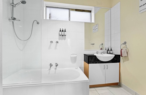 Balaclava Apartment | Latte Lifestyle in Marlborough