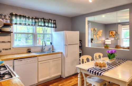 Gary House | Laurna Dune