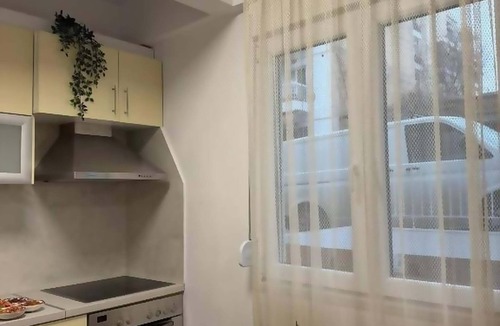 Kalamaria Apartment | Le Grace, Urban Retreat near Near CityCenter & Sea