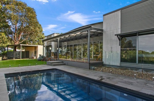 Metung House | Le Pelican | Metung Family Retreat