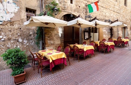 San Francesco Apartment | Le Volte-Pisa - Two Bedroom Apartment, Sleeps 5