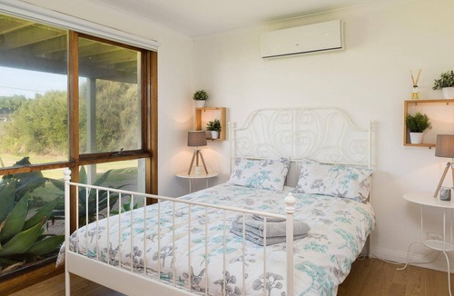 Surf Beach House | Licence to Chill - sleeps 7