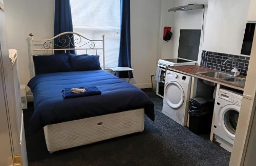 Oldbury Apartment | Liv's place