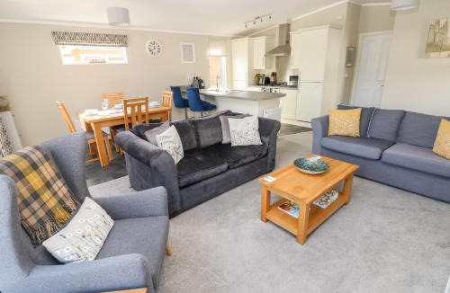 Amroth House | Lodge 53