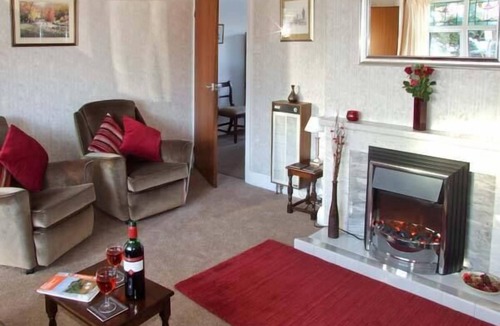 Wolverhampton Cottage | Loningside