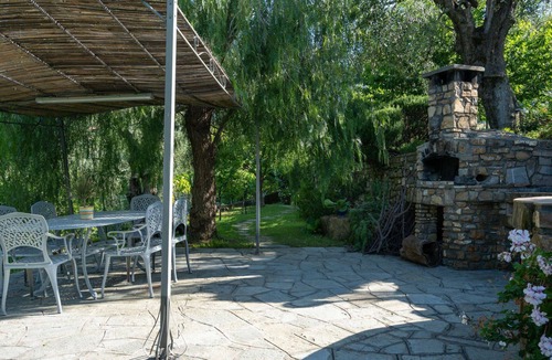 Monade Santa Lucia Villa | Lovely apartment in villa for 8 guests with pool, WIFI, TV, patio, pets allowed and panoramic view