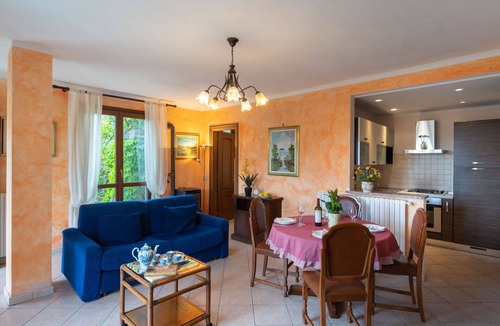 Dolcedo Apartment | Lovely apartment for 10 people with private pool, WIFI, TV and patio