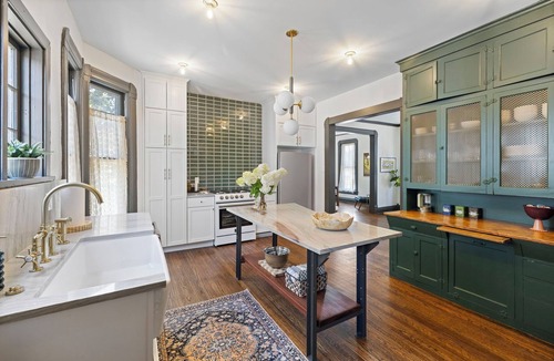 Michigan City House | Lovely, Renovated, Historic 5-bedroom Home in the heart of Michigan City