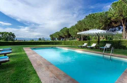 Badia Cantignano Villa | Lucca holiday rental