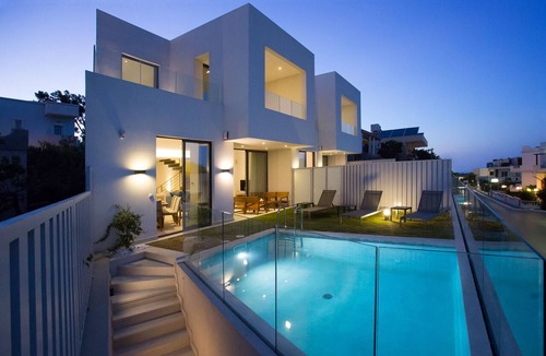 Kato Galatas Villa | Lux Villa private pool ★ Beach at 150mt ★ Sea View ★ 4 Bdr ★ 5 bathrooms