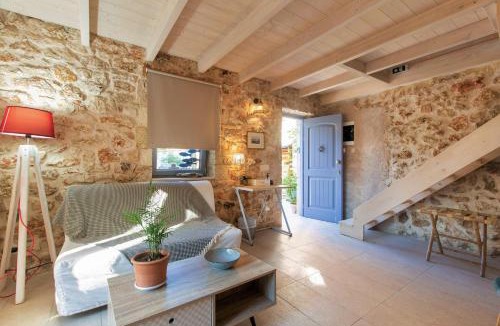 Ipsos Villa | Luxurious bungalow in Ipsos beach
