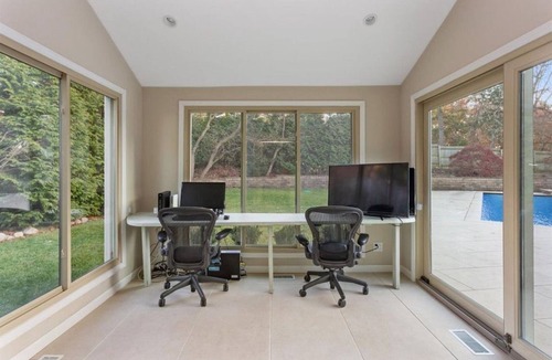 Beverly Shores House | LUXURY BEACH HOUSE IN DUNES NATIONAL PARK with 40ft POOL, & LAWN WITH GARDEN