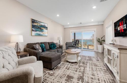 Traverse City Apartment | Luxury Downtown 2BDR Lake View Penthouse Condo steps to Beach 302W