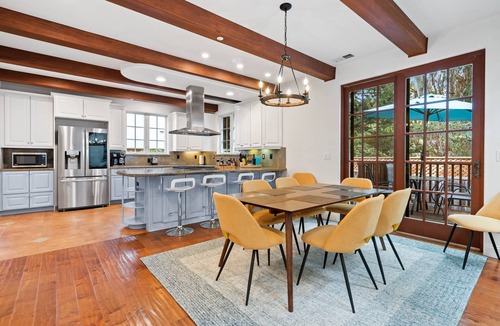 Eastside Santa Cruz Villa | Luxury Santa Cruz Beach Villa w/Hot Tub + Ultra-Fast WiFi , Twin Lakes Beach