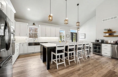 Sister Bay Cottage | Luxury Sister Bay Retreat with Hot Tub, Fireplace & Walk-to-Town Location in Door County, WI