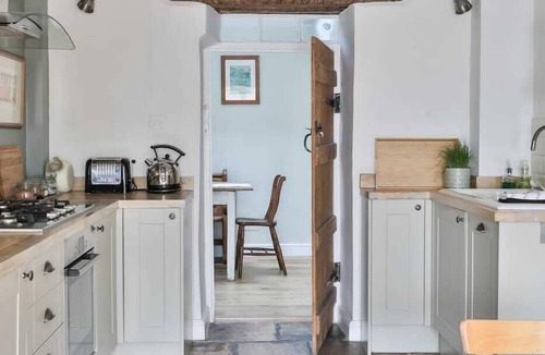 Tetbury House | Luxury Tetbury Cottage | Coombers Mead | Ensuites