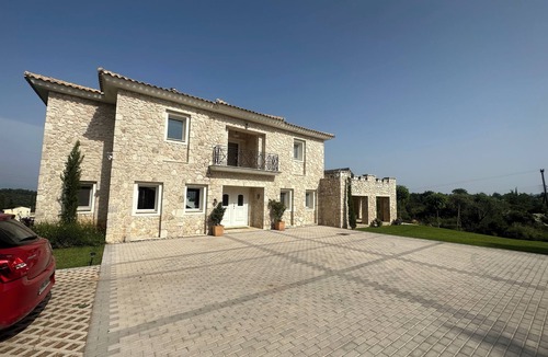 Poulades Villa | Luxury villa with panoramic sea views in Corfu - Villa Balatsinos