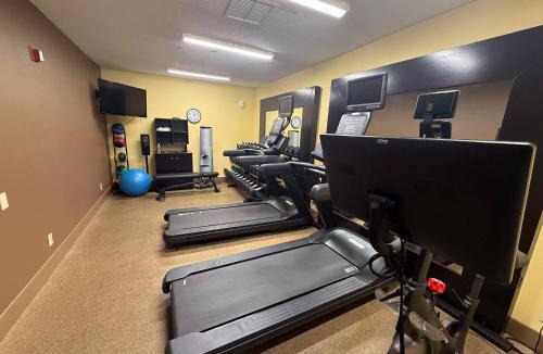 East Beltline Hotel | MainStay Suites Grand Rapids Southeast - Kentwood
