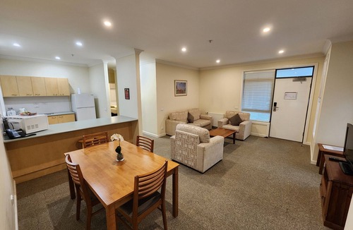 East Melbourne Hotel | Mary MacKillop Spirituality Centre Melbourne